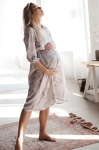 Sukienka ciążowa i do karmienia Lovely Dress rękaw 3/4 gołębi szary w kwiaty