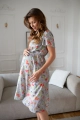 Sukienka ciążowa i do karmienia Lovely Dress Midi błękitna w owoce krótki rękaw