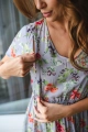 Letnia sukienka midi dla mamy – owocowy wzór, zamki