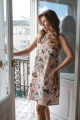 Elegancka sukienka ciążowa i do karmienia Mama MiA! pudrowy róż w kwiaty